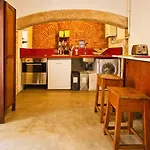 Calling Guest house *